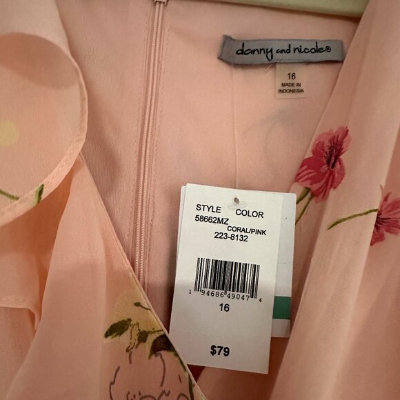 NWT Danny & Nicole Coral Pink Floral Ruffle Flutter Surplice Midi Dress Size 16 - Picture 5 of 7